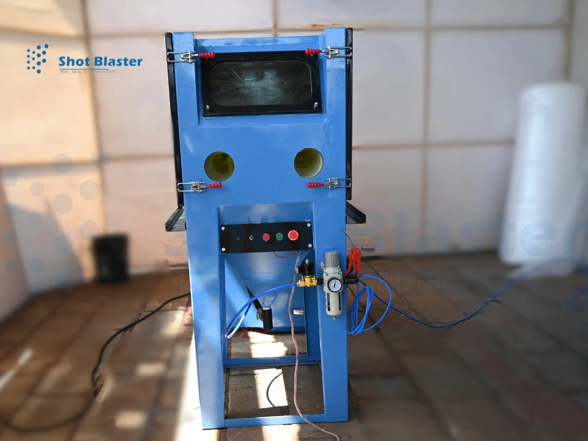 Abrasive Blasting Machine