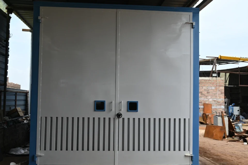 Sand Blasting Booth